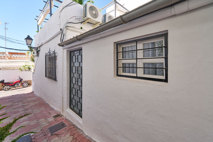 Image No.47-4 Bed Villa for sale