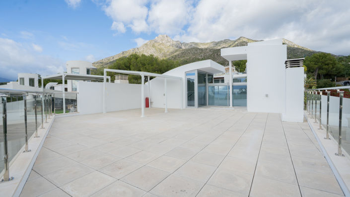 Image No.2-Villa de 5 chambres à vendre à Marbella