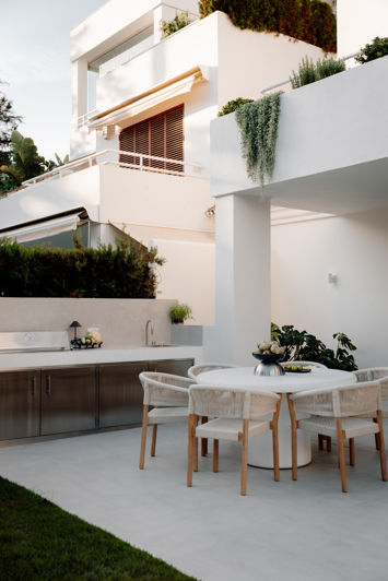 Image No.21-4 Bed Apartment for sale