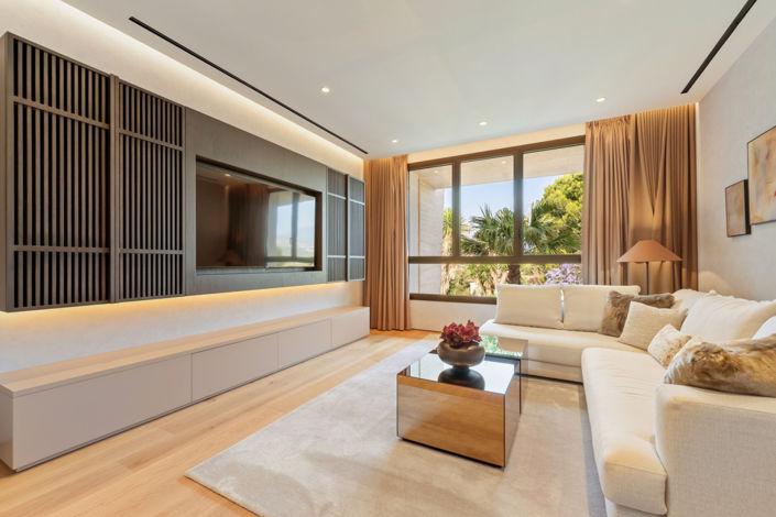 Image No.28-4 Bed Penthouse for sale