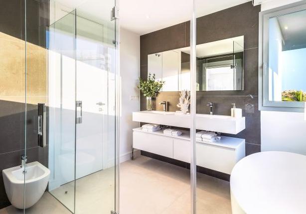 Image No.28-4 Bed Villa for sale