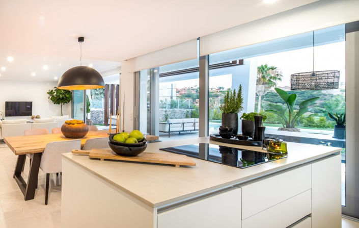 Image No.4-4 Bed Villa for sale