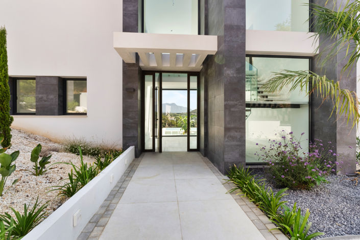 Image No.3-5 Bed Villa for sale