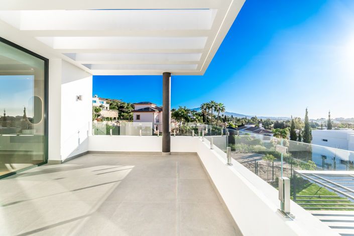 Image No.7-6 Bed Villa for sale