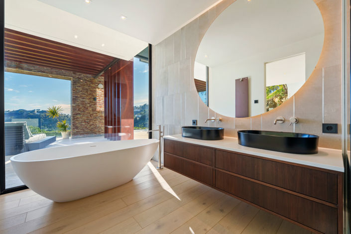 Image No.6-5 Bed Villa for sale