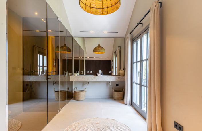 Image No.13-5 Bed Villa for sale