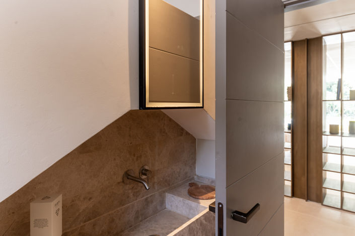 Image No.26-5 Bed Villa for sale