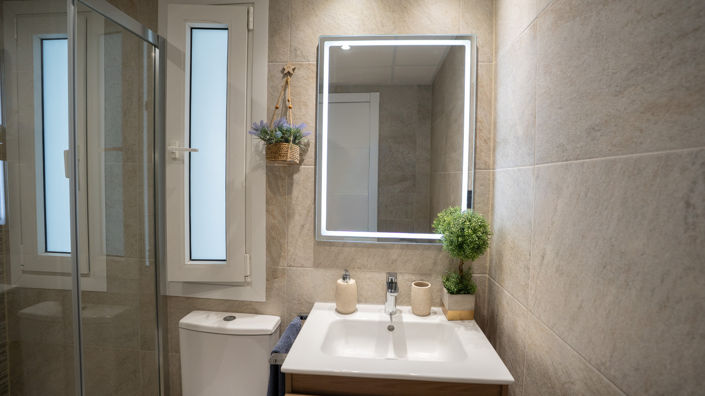 Image No.15-2 Bed Apartment for sale