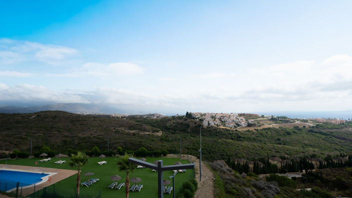 Image No.12-3 Bed Apartment for sale