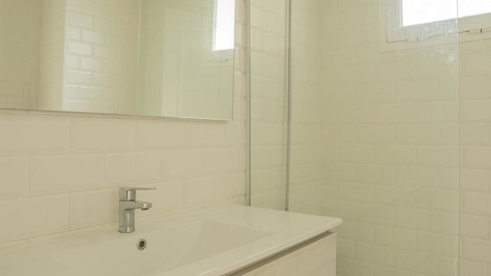 Image No.22-3 Bed Apartment for sale