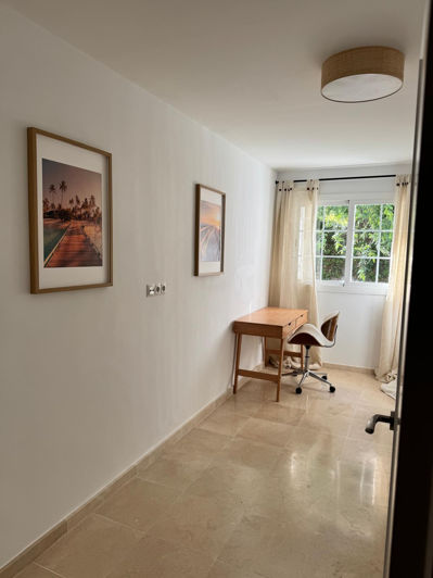 Image No.17-3 Bed Apartment for sale