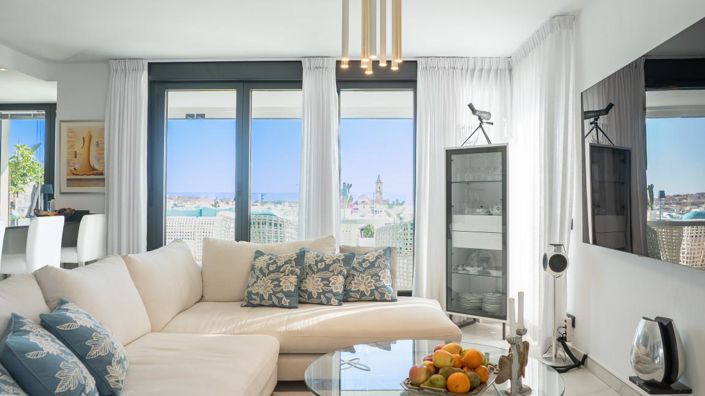 Image No.25-3 Bed Penthouse for sale