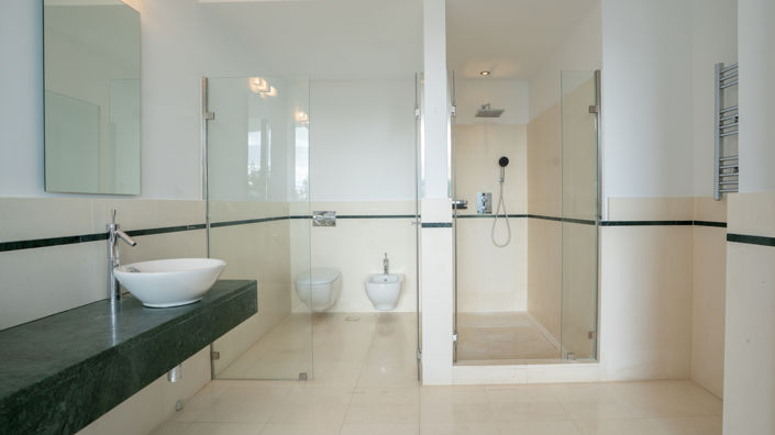 Image No.8-5 Bed Villa for sale