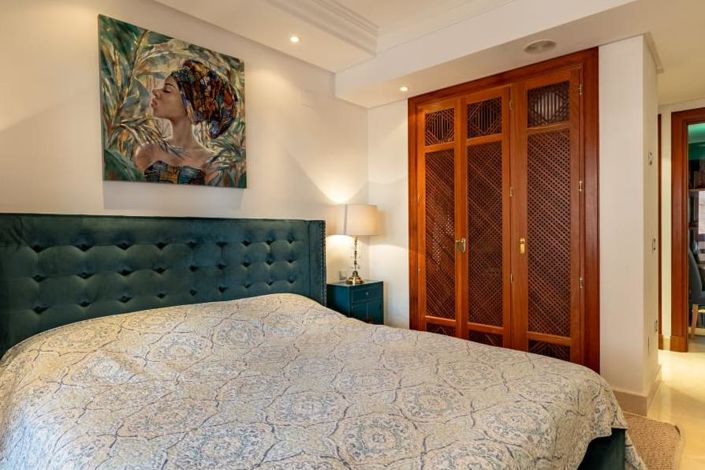 Image No.23-3 Bed Apartment for sale