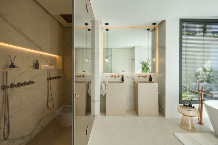 Image No.21-5 Bed Villa for sale