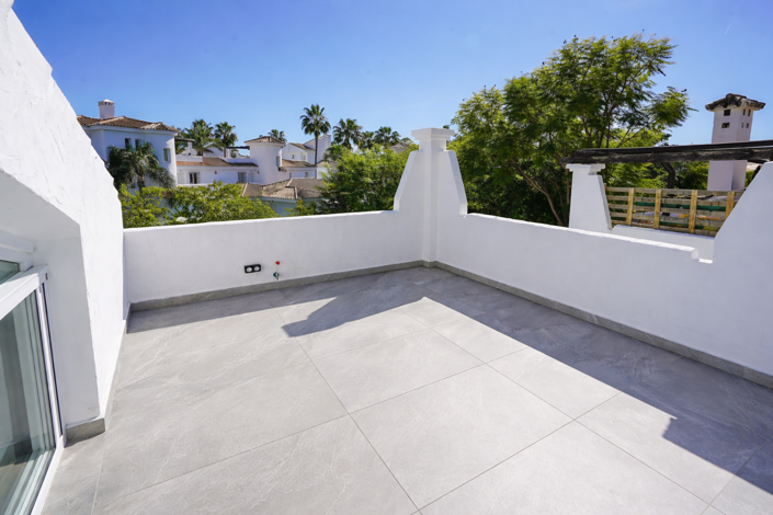 Image No.32-4 Bed Villa for sale