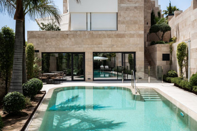 b98le8d7m9k3degpefzhs0lif8u4xzvzhwxtmggyekxx9