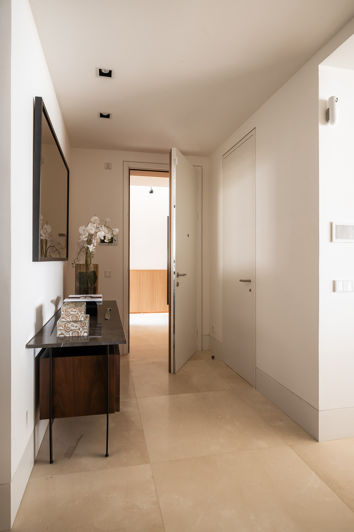 Image No.9-3 Bed Apartment for sale