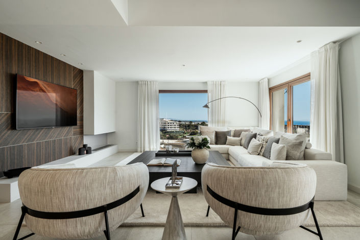 Image No.2-5 Bed Villa for sale