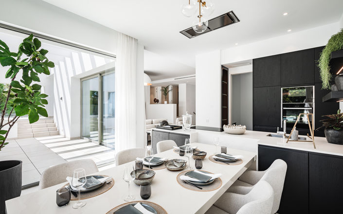 Image No.15-5 Bed Villa for sale