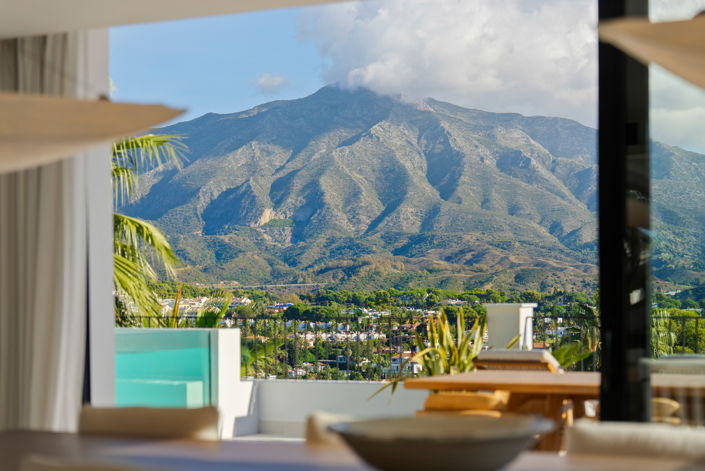 Image No.11-6 Bed Villa for sale