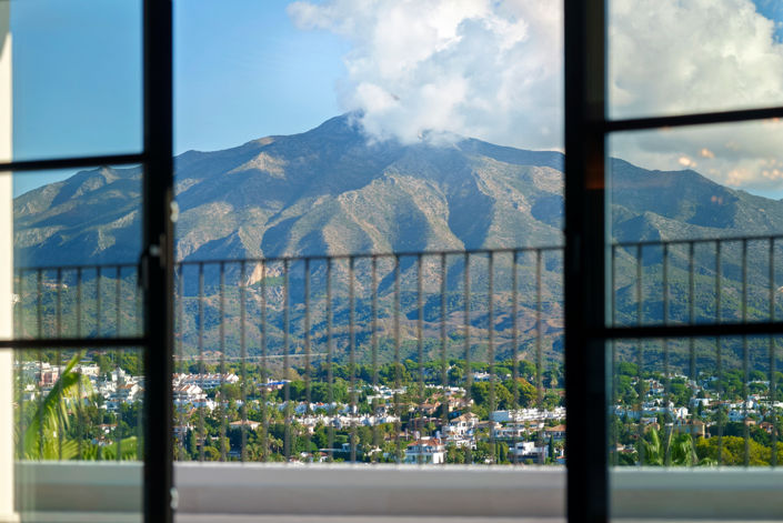 Image No.7-6 Bed Villa for sale