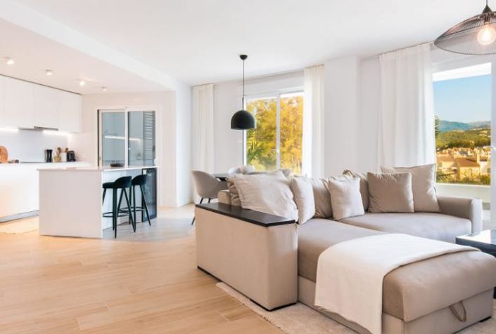 Image No.24-2 Bed Apartment for sale