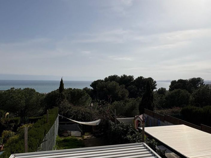 Image No.28-3 Bed Villa for sale