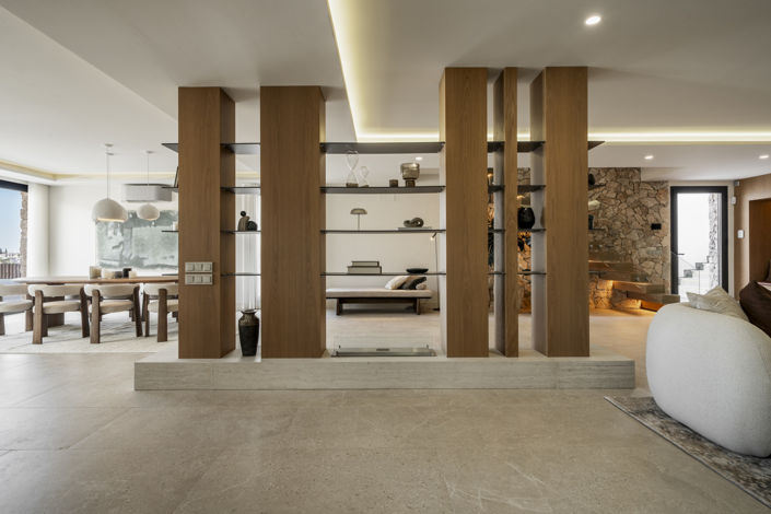 Image No.20-5 Bed Villa for sale