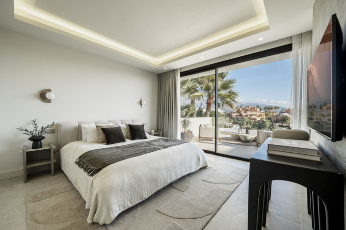 Image No.27-5 Bed Villa for sale