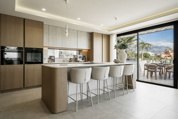 Image No.3-5 Bed Villa for sale