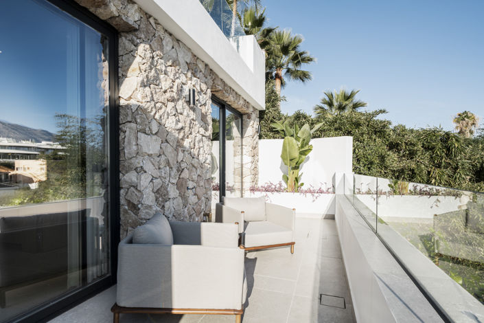 Image No.50-5 Bed Villa for sale