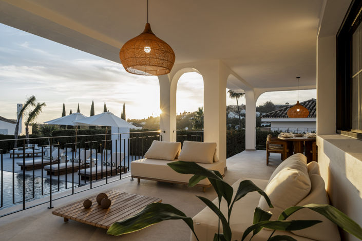 Image No.2-5 Bed Villa for sale