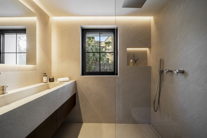 Image No.32-5 Bed Villa for sale