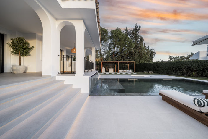 Image No.45-5 Bed Villa for sale