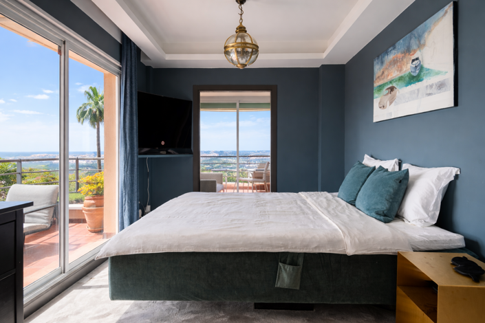 Image No.11-3 Bed Apartment for sale