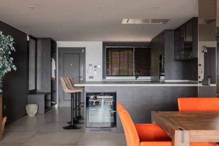 Image No.24-3 Bed Apartment for sale