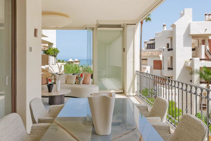 Image No.24-3 Bed Apartment for sale