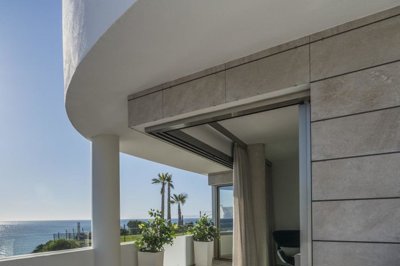 fce0fzonnauive897b4xghqi