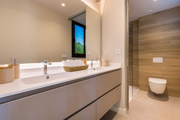 Image No.4-2 Bed Apartment for sale