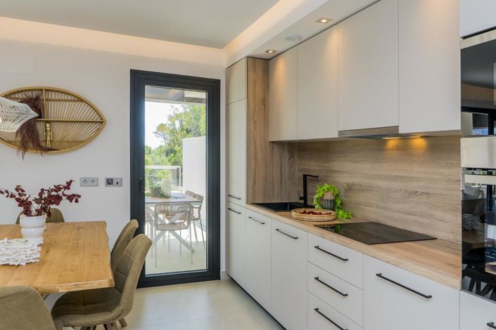 Image No.28-3 Bed Apartment for sale