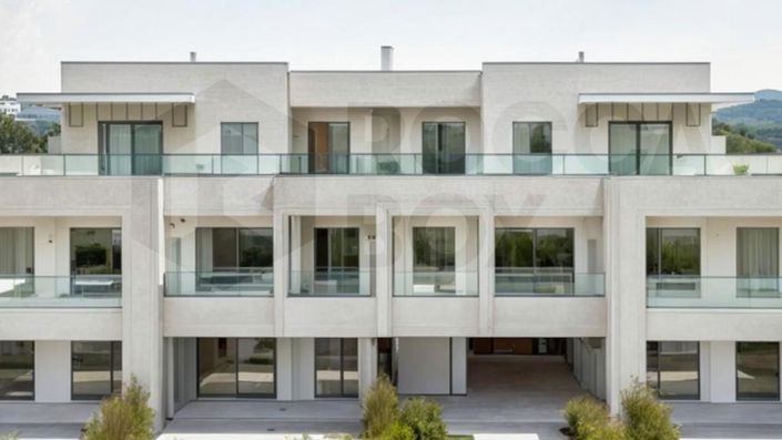 Image No.30-3 Bed Apartment for sale