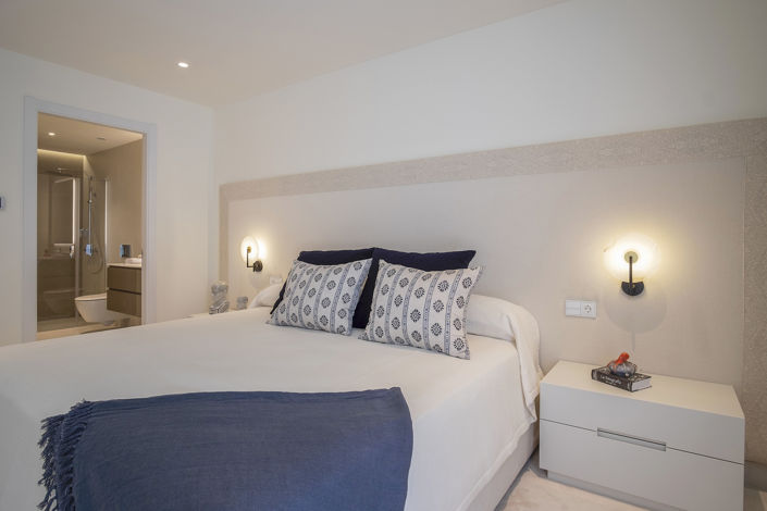 Image No.49-5 Bed Villa for sale