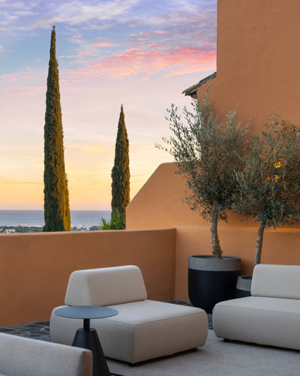 Image No.32-4 Bed Property for sale