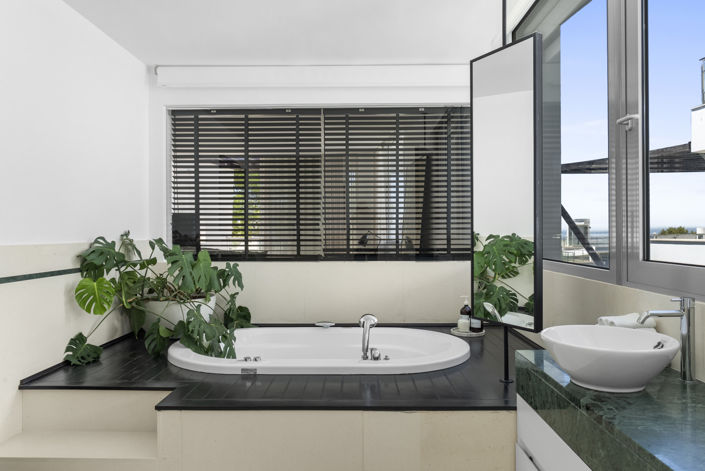 Image No.6-3 Bed Villa for sale