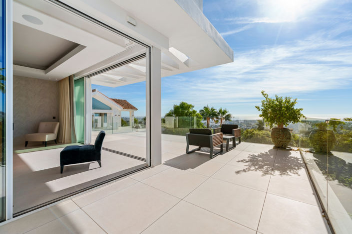 Image No.21-9 Bed Villa for sale