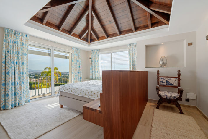 Image No.25-9 Bed Villa for sale