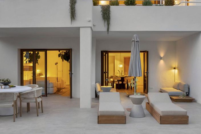 Image No.25-4 Bed Apartment for sale