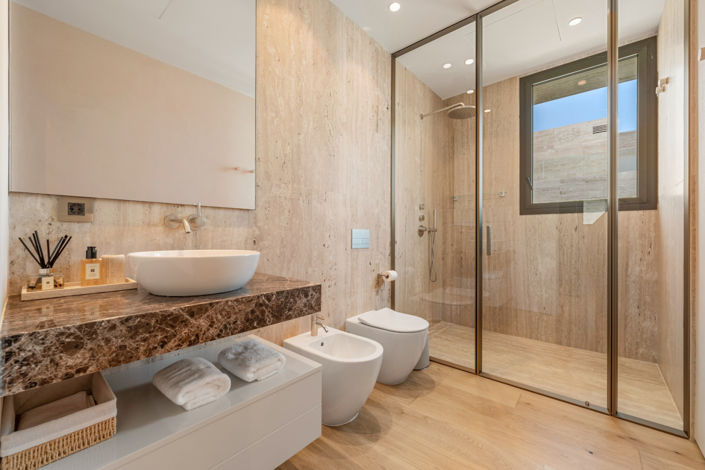 Image No.26-4 Bed Penthouse for sale