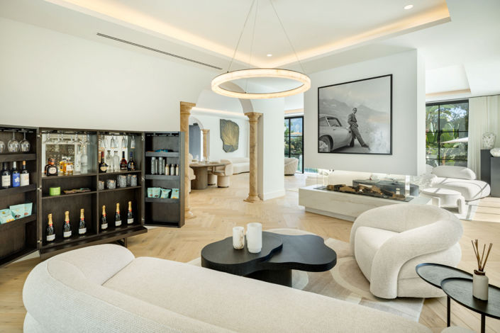 Image No.15-5 Bed Villa for sale